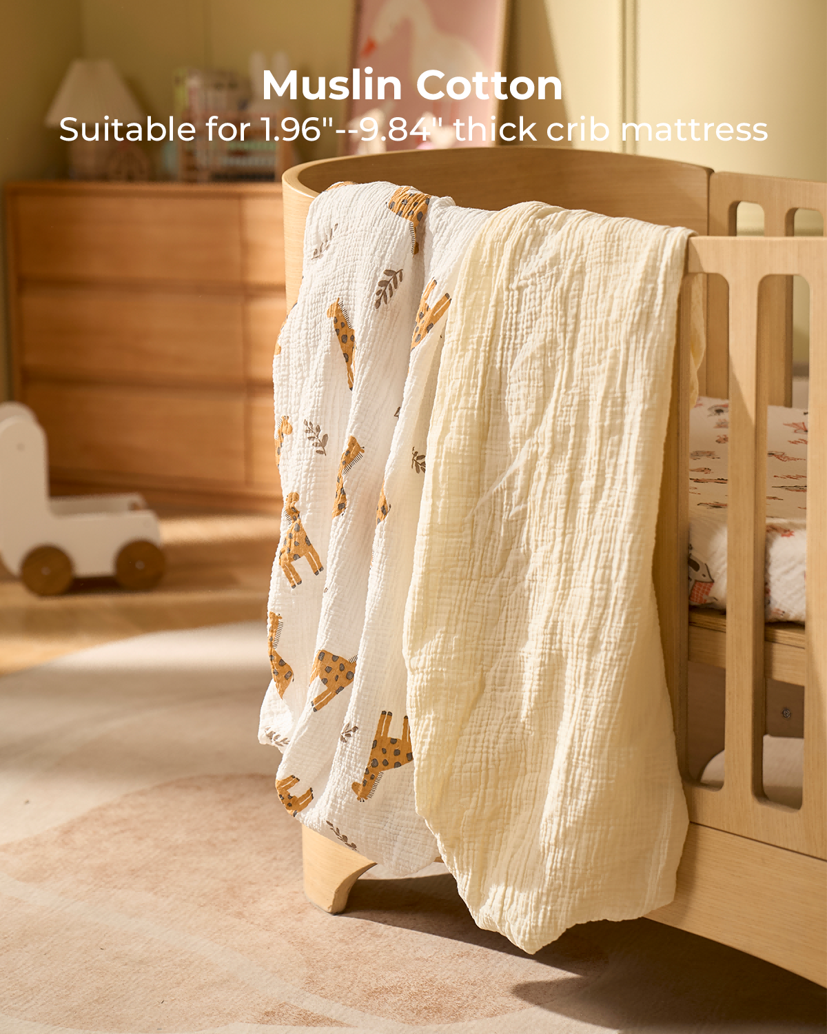momcozy-muslin-fitted-crib-sheets-2-sizes-bravery-giraffe image 2