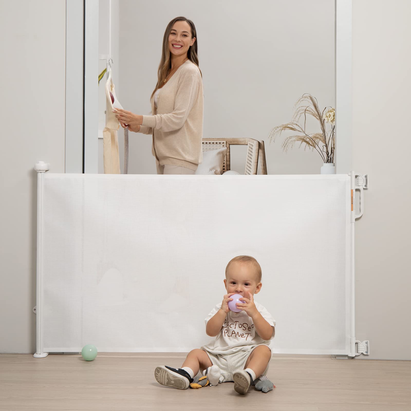 momcozy-retractable-baby-gate-dog-gate-41-inch-tall-extends-up-to-71-inch-wide-m image 7