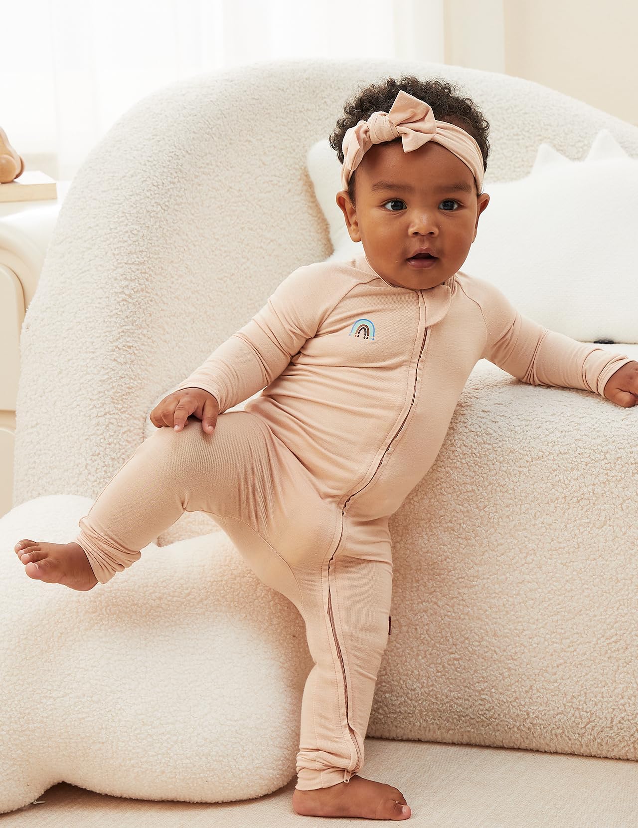 momcozy-unisex-baby-pajamas-2-pack-bamboo-viscose-footies image 5