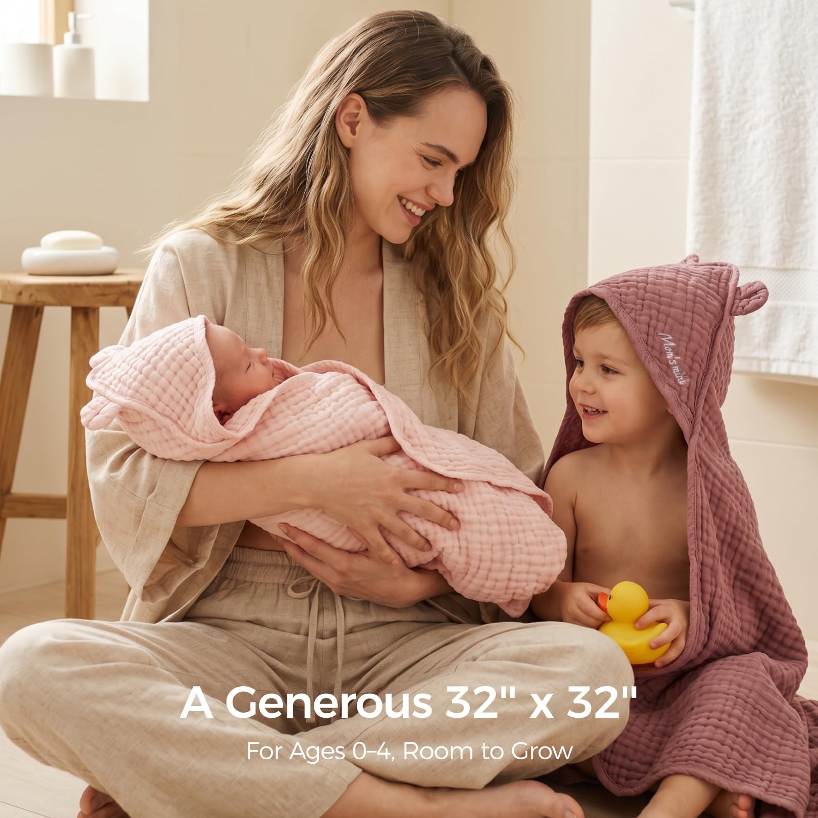 momcozy-baby-towels-6-layer-100-cotton-muslin-hooded-baby-towel-set-for-newborn- image 7