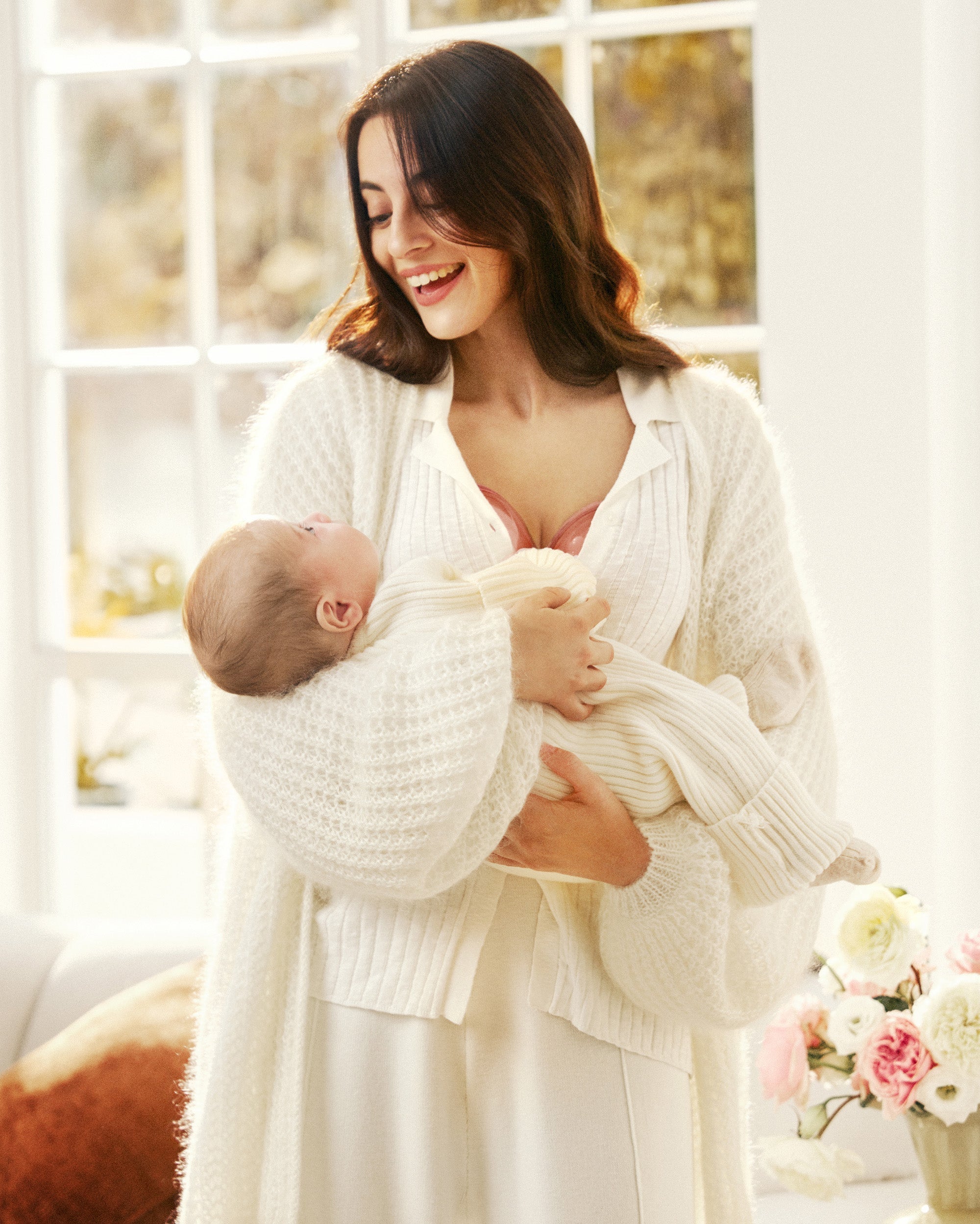 momcozy-wellness-1-warm-massage-wearable-breast-pump-w1 image 6