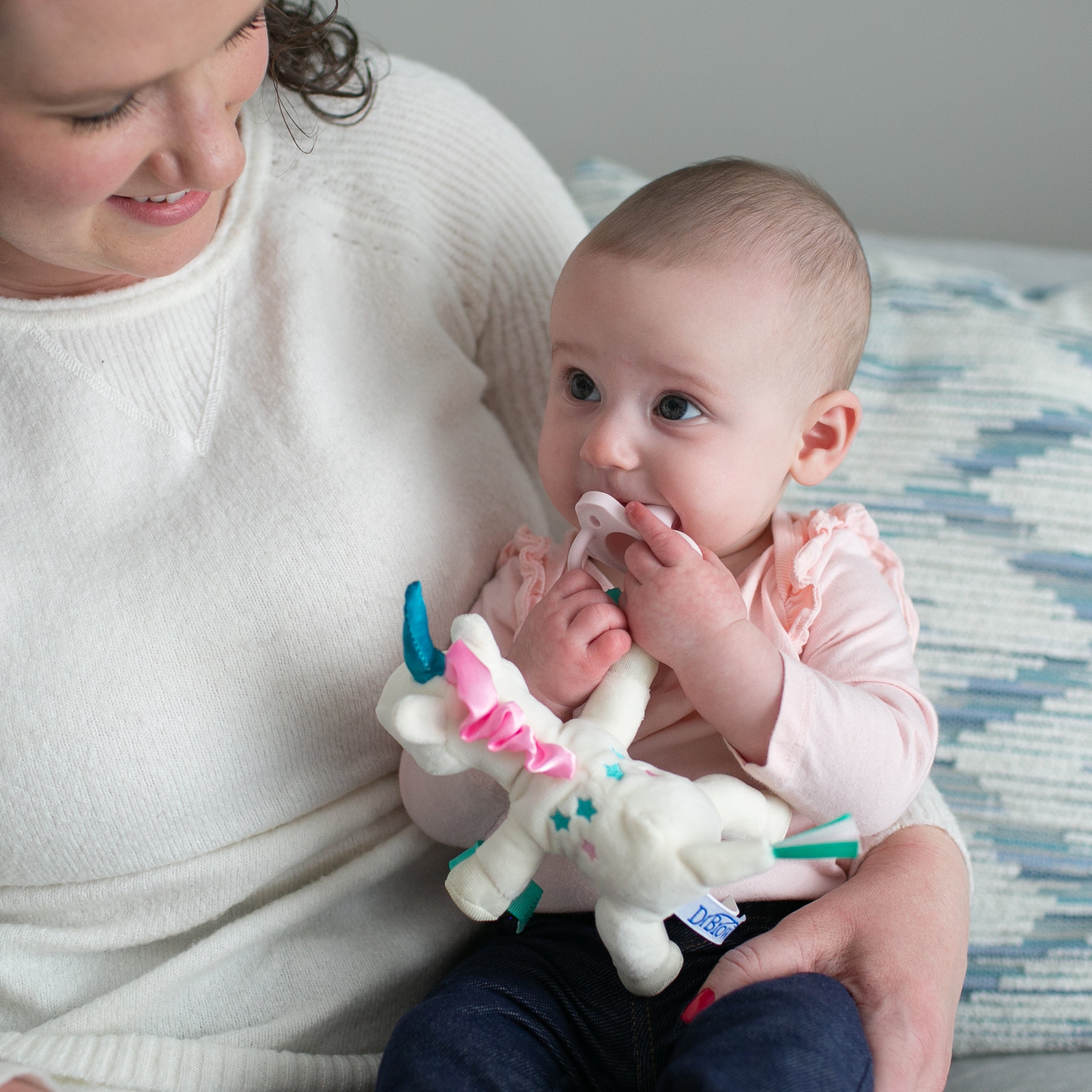 dr-brown-s-lovey-pacifier-and-teether-holder-with-happypaci-pacifier-unicorn image 3