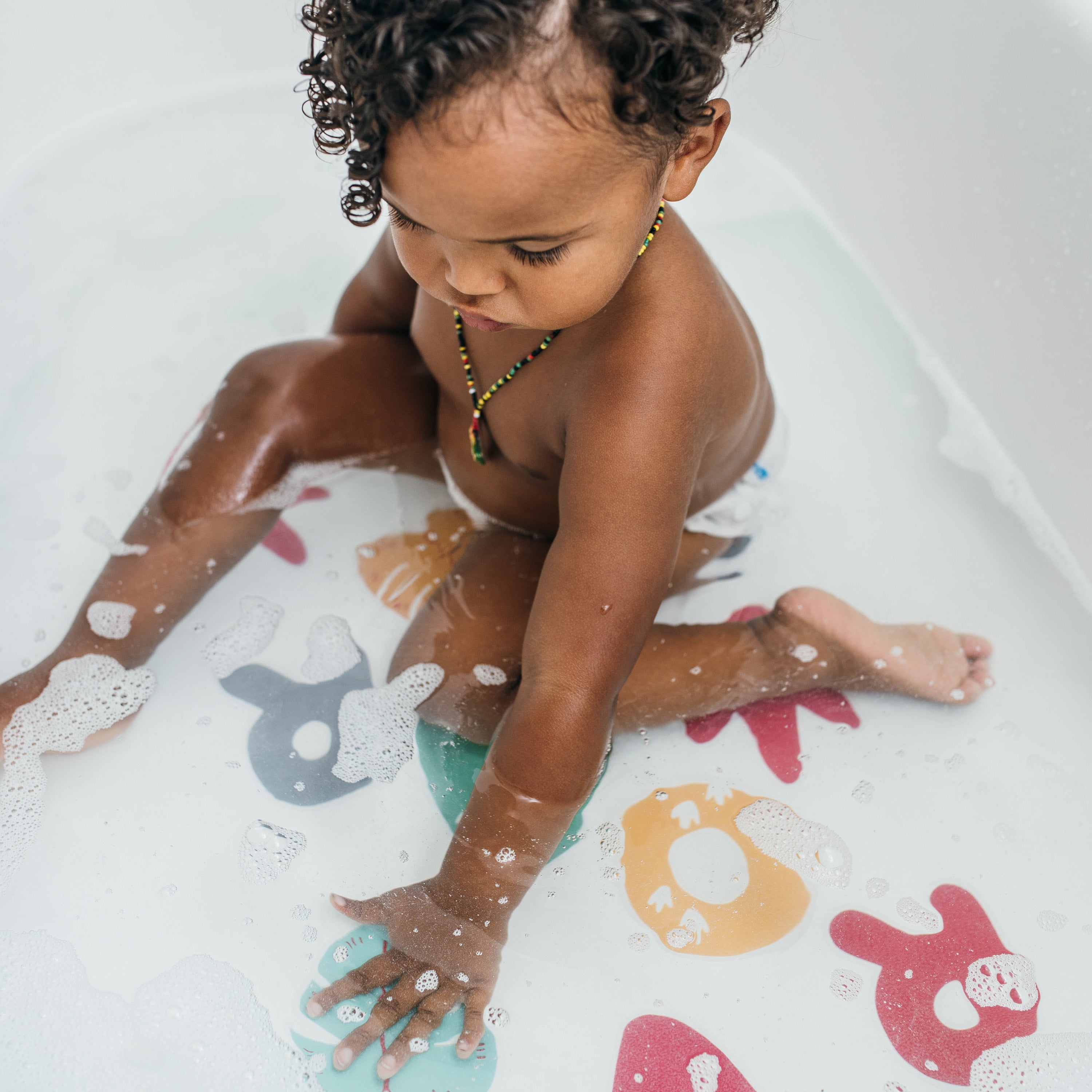dr-brown-s-cleanup-sit-splash-non-slip-bath-stickers image 4