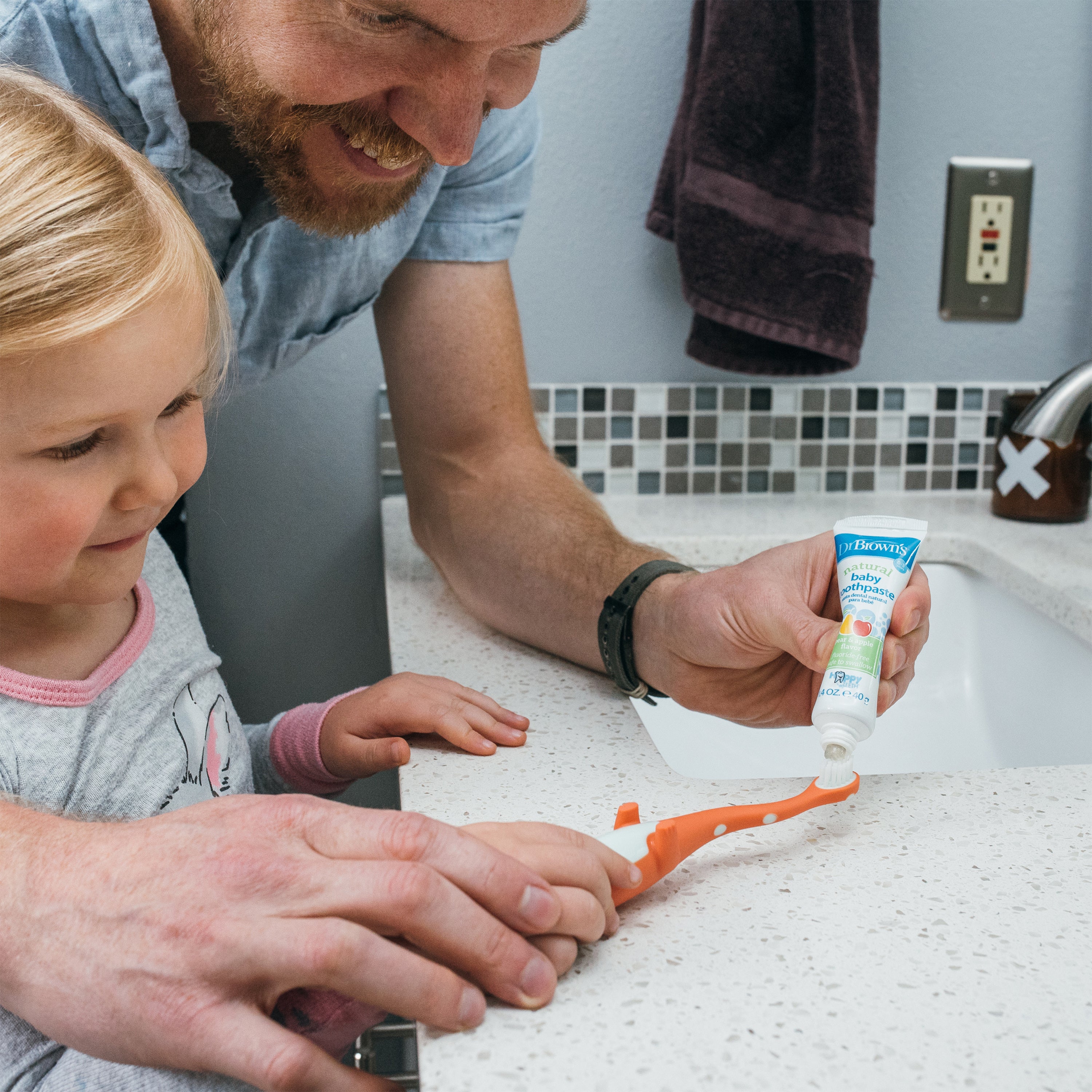 dr-brown-s-fluoride-free-baby-toothpaste-apple-pear-1-4oz-40g image 3